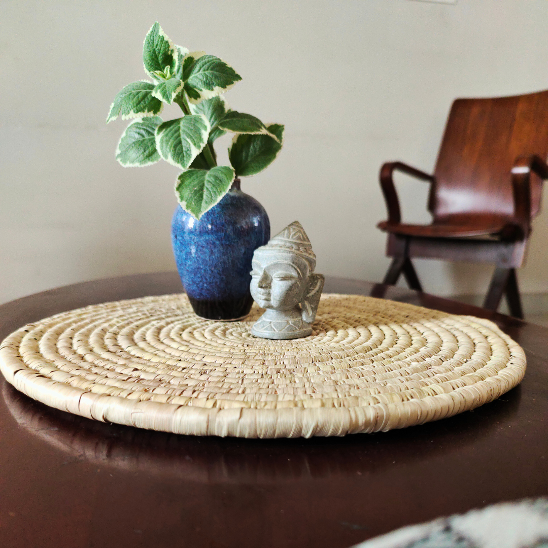 Golden Grass Trivet / Golden grass wall decor: Sustainable Wall Decor and Stylish Table Accent